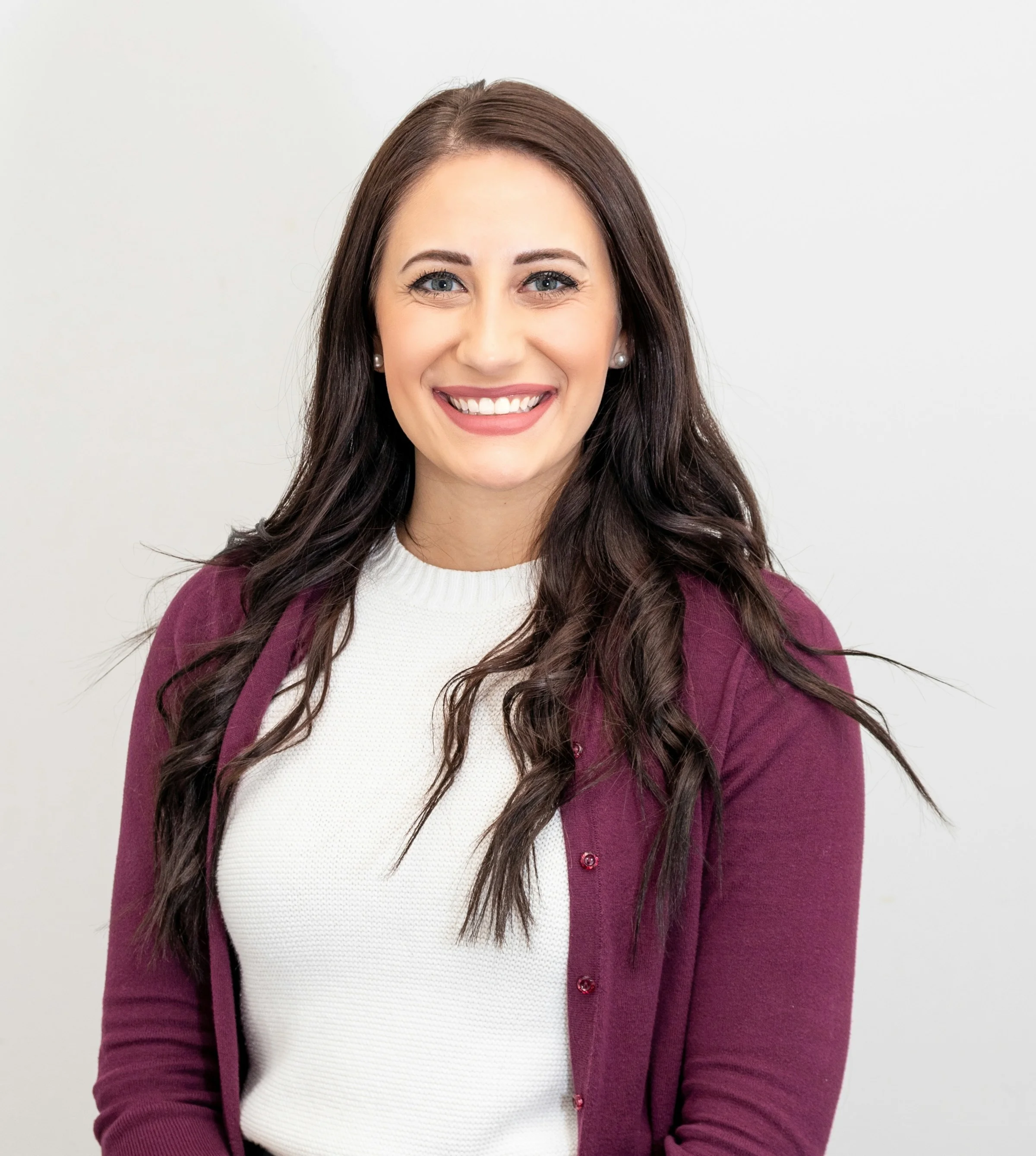 Ava Thompson headshot